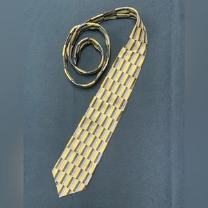 Renzo pure silk hand made geometric tie